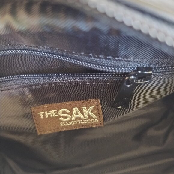 The Sak - Elliott Lucca - Small Hand Crochet Cosmetic Bag NWT - Picture 15 of 16